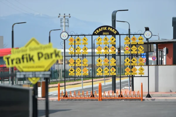 Erenler Belediyesi Trafik Eğitim Parkı (8)